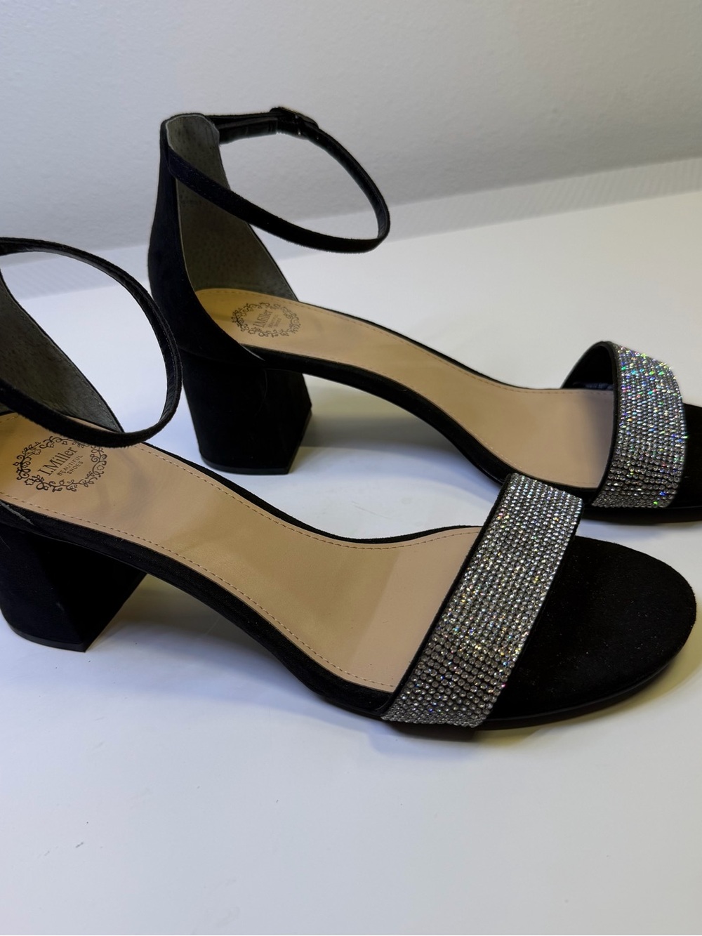 Black Ankle-Strap Block Heel Sandals with Rhinestone Toe Band